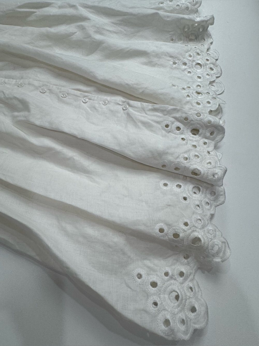 Jones New York White Linen Eyelet Shirt Dress Size 4 Button Front Midi - Picture 8 of 11